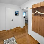 Parsenn Peaks Panorama Apartman