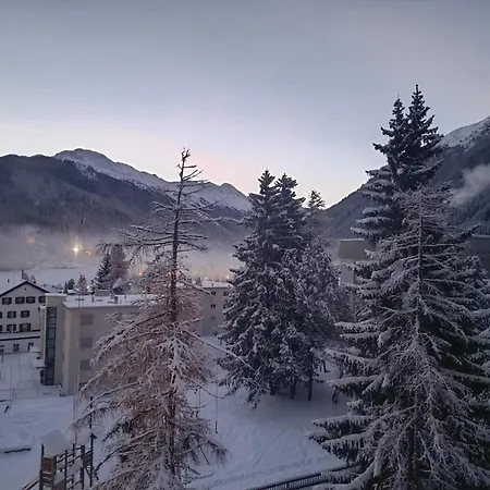 Parsenn Peaks Panorama Apartamento