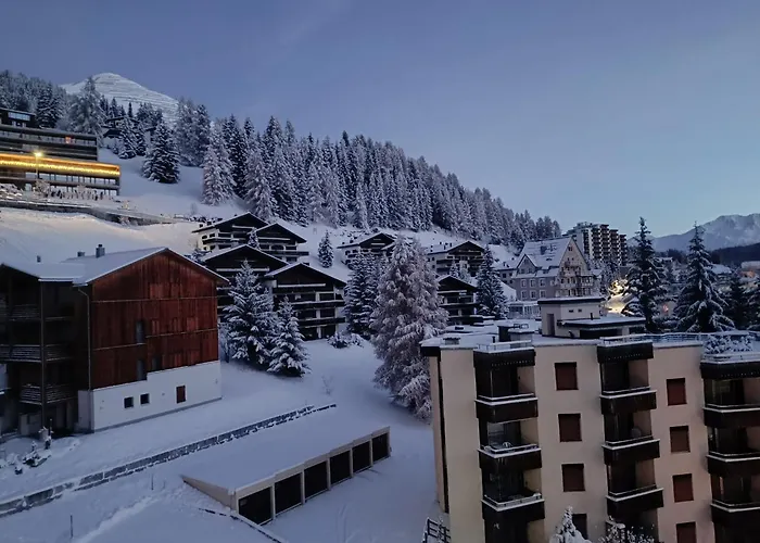 Parsenn Peaks Panorama Apartamento *